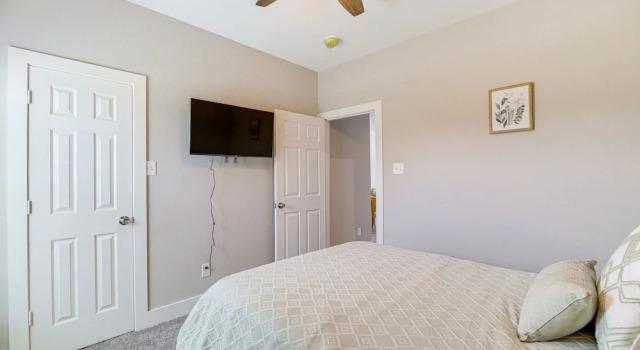 Easy Interstate Access: Quiet Houston Home!, Book Feriehus Houston Houston