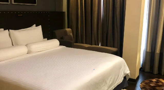Standart aile dubleks oda Bedrock Hotel