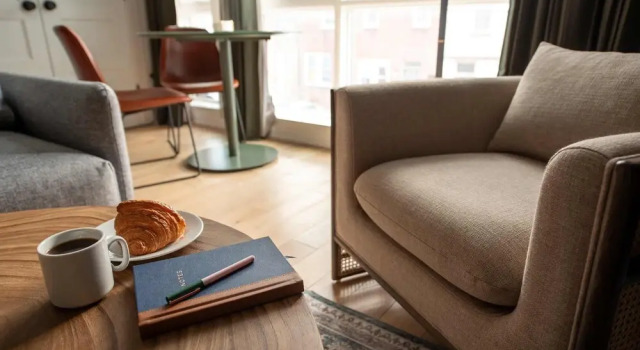Sosuite 2BR Apt w W D Newly Renovated