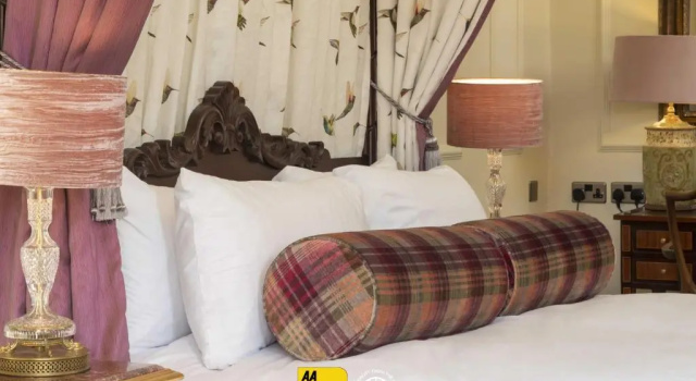 Номер Deluxe The Tudor House Hotel, Tewkesbury, Gloucestershire - The Coaching Inn Group