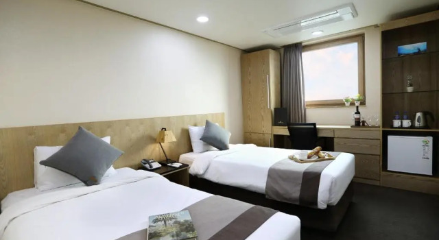 Двухместный номер Standard Golden City Hotel Dongdaemun
