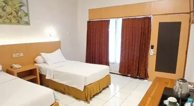 Superior Twin room Manyar Garden
