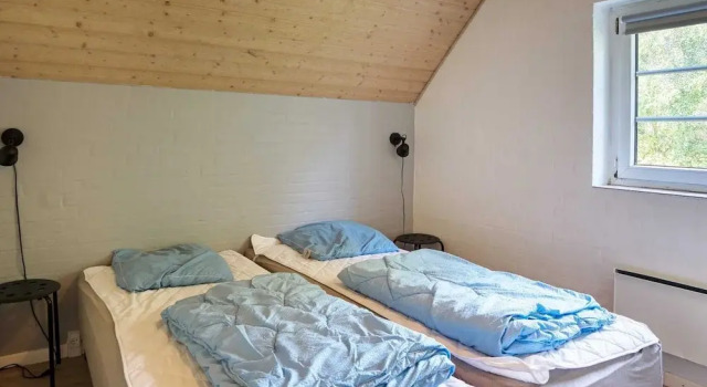 12 Person Holiday Home in Vaeggerlose, Prenota Casa vacanze Hotel a Falster con piscina, Piscina