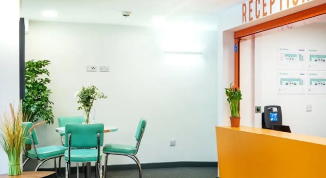 Comfy rooms for STUDENTS Only-NEWCASTLE, Забронировать Отель Ньюкасл-апон-Тайн Тайн и Уир, рядом с Поле для крикета Jesmond
