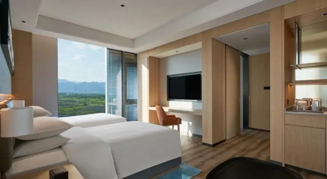 Номер Superior Hyatt Place Huangshan Train Station