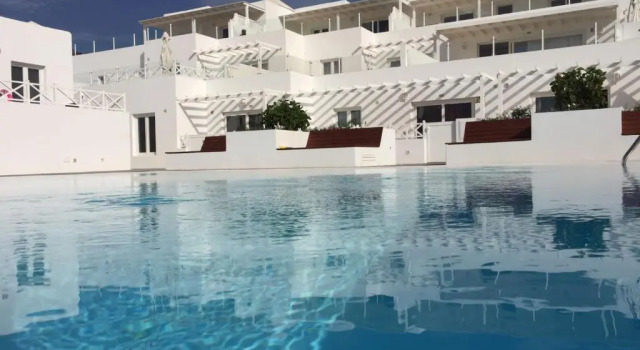 Апартаменты Flower beach suites 17