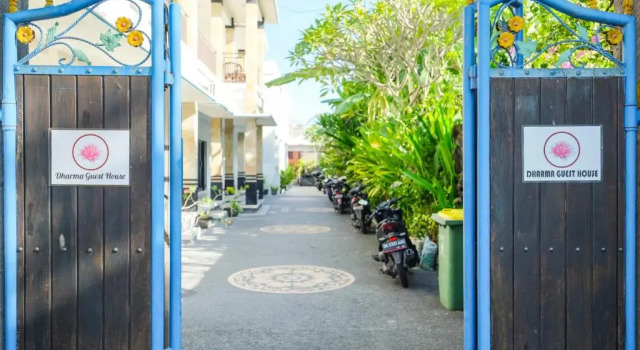 Dharma Guest House Seminyak RedPartner, Забронировать Гостевой дом Семиньяк Бадунг