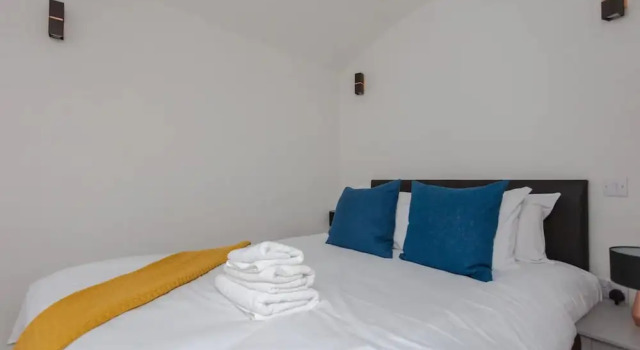 Spacious and Modern Apartment in Pimlico