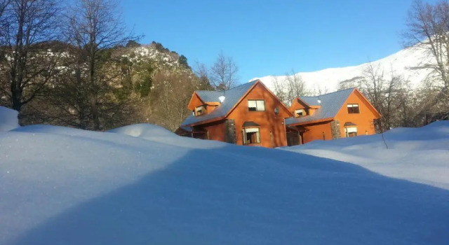 Cabañas Maroni, Book Hotel Hotels in Pinto with Parking, Parking