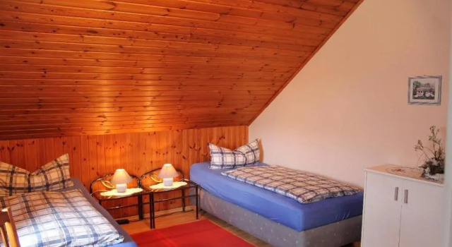Komfort-ferienwohnung Burck 97 qm , 3 Schlafzimmer, 2 WC, Забронировать Отель Ванкендорф Ploen