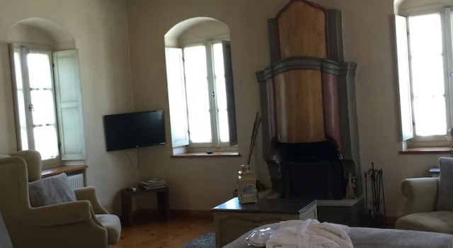 Люкс с балконом и с видом на горы Artsistas Houses