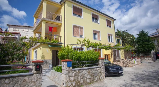 Апартаменты Цокольный этаж Apartment Nevena
