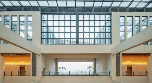 Liangzhi Huipin Hotel, Book Hotel Haikou Hainan