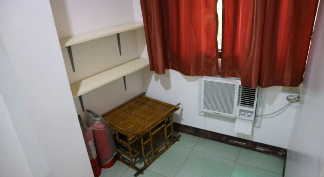 Nancy's, Book Hotel Coron Coron