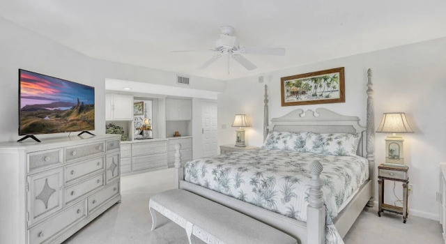 Sandy Beach Retreat
