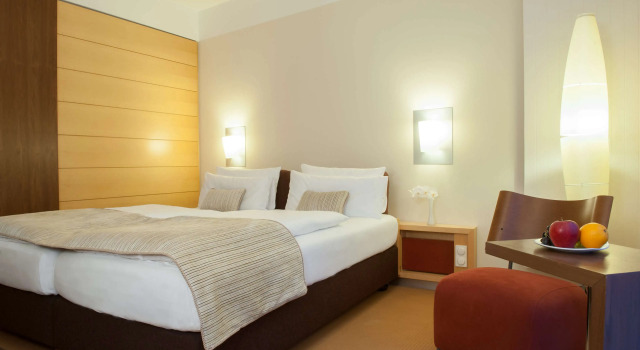 Двухместный номер Standard с видом на озеро centrovital Hotel Berlin