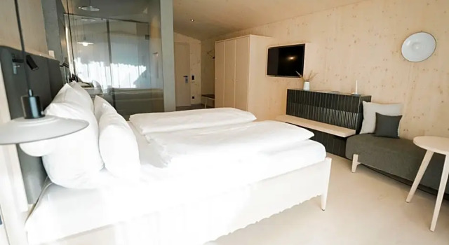 Двухместный номер Economy Amrai Suites