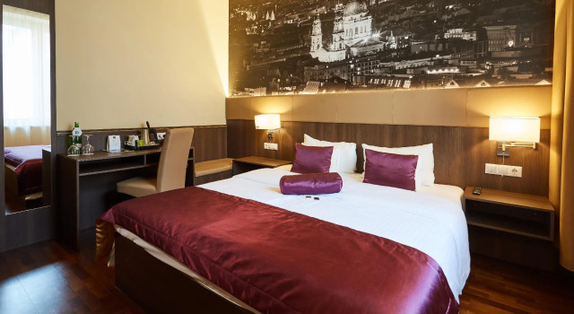 Номер Superior 12 Revay Hotel