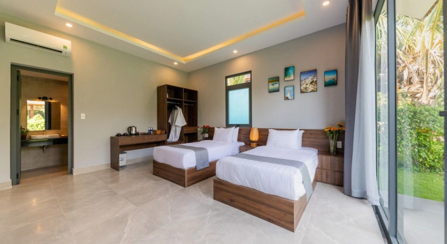 Студия Luxury Emerald Garden Retreat
