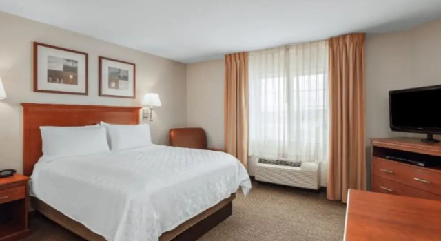 Люкс Candlewood Suites Gillette by IHG