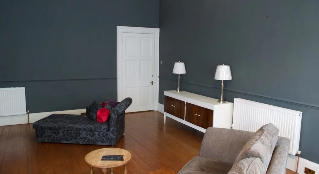 2 Bedroom Apartment With Free Parking, Забронировать Апартаменты/квартира Апартаменты Эдинбурга, рядом с Vietnam House Art Gallery, Апартаменты/квартира