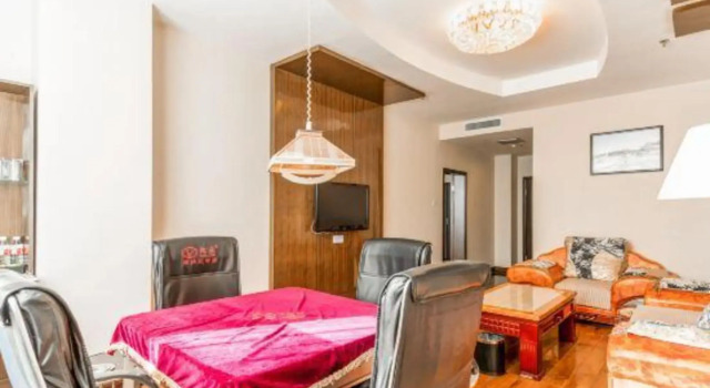 Linzhi Impression Hotel, Varaa Hotelli Nyingchi Tiibet