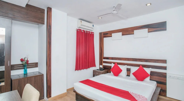 Orange, Rezervovat Hotel Gandhi nagar 