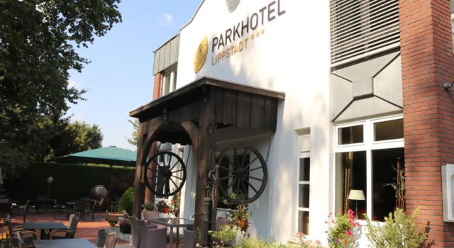 Parkhotel Lippstadt, Забронировать Отель Отели Липпштадт с парковкой, Парковка