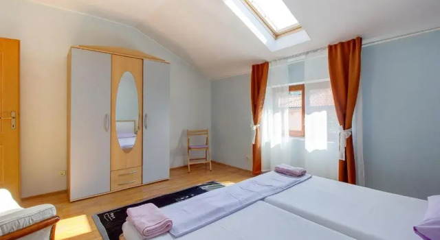 Apartment Palma, Забронировать Апартаменты/квартира Отели Мали-Лошиня с парковкой, рядом с Автобусный вокзал Mali Losinj, Парковка