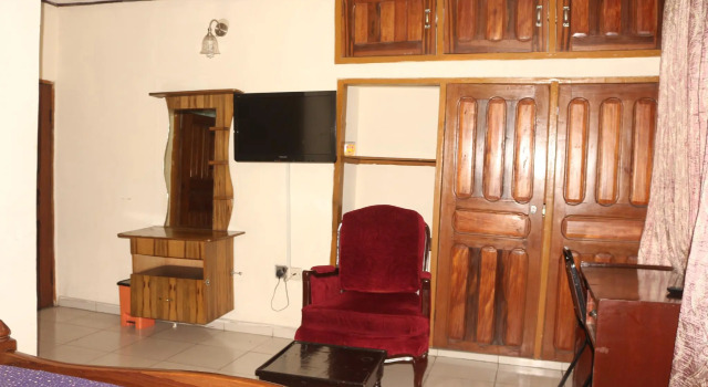 Iş süit BV Standard Executive Hotel