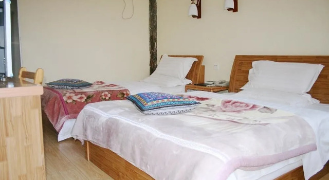 Xiangshuyuan Hostel, Prenota Ostello Hotel a Lijiang con parcheggio, Parcheggio