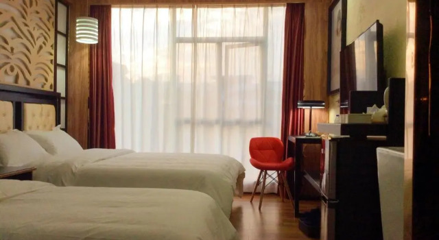 Семейный номер Standard Guangzhou Bird Island Hotel