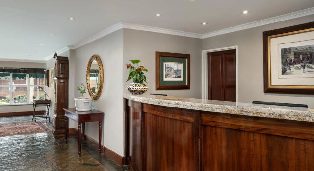 Premier Hotel Falstaff