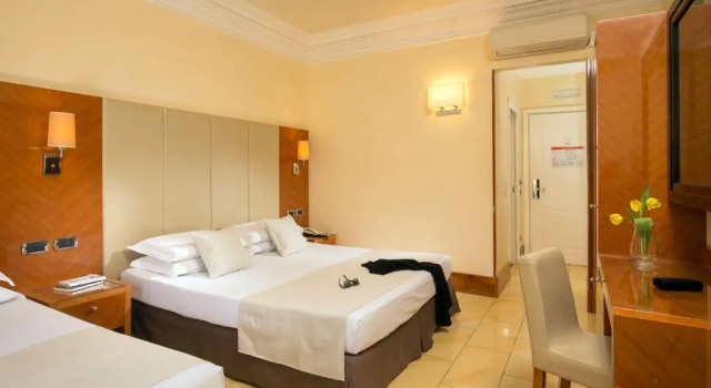 Трёхместный номер Standard Hotel Sonya