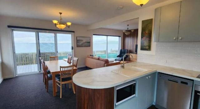 Апартаменты с 3 комнатами Stanley Village Waterfront Accommodation