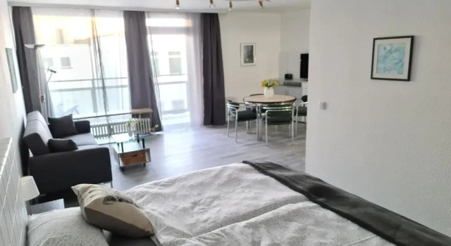 Apartment`s Nr 2, 2-B , 2-C und 2-D , in Stuttgart Stadtmitte, Забронировать Апартаменты/квартира Отели Штутгарта с парковкой, рядом с Церковь Стифтскирхе, Парковка