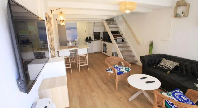 Коттедж Villa Mama Quilla avec piscine à 5 minutes à pied des plages