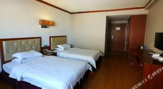 Xinqing Business Hotel