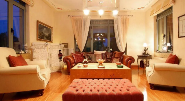 Вилла Vouliagmeni Villa