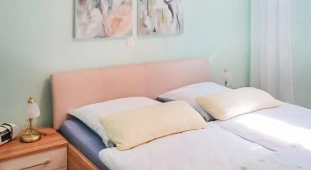 Awesome Apartment in Daun-boverath With 1 Bedrooms and Wifi, Boek Appartement Daun Vulkan Eifel