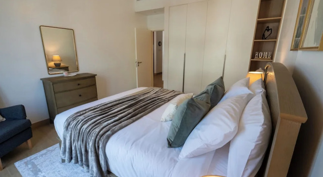 Апартаменты Deluxe с балконом HiGuests - La Cote B2