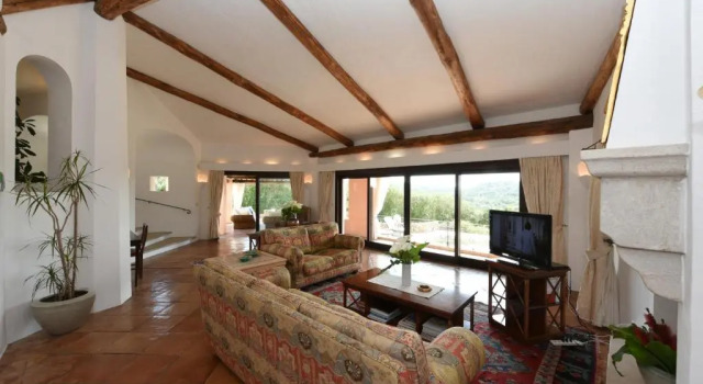 Villa Dianthos - Luxury 7 Bedroom in Porto Cervo