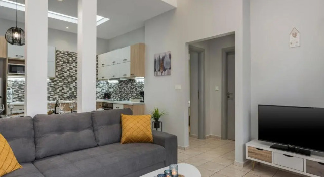 Апартаменты с видом на бассейн JT Apartments