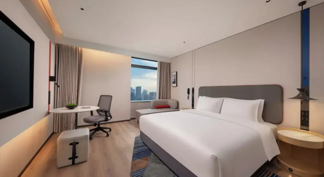 Двухместный номер Standard с видом на город Holiday Inn Express Wuhan Jianghan Road by IHG
