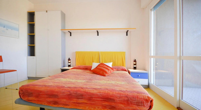 Apartment in Lignano Sabbiadoro near Cafe, Book Lejlighed Hoteller i Friuli Venezia Giulia med parkering, Parkering