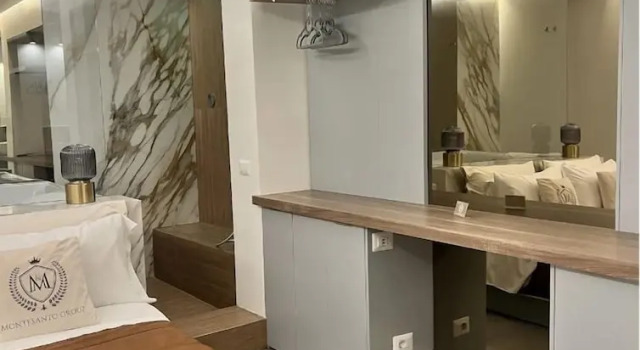 Suite Elegant, Забронировать Апартаменты/квартира Апартаменты Неаполя, рядом с Accademia di Belle Arti di Napoli, Апартаменты/квартира