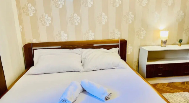 Prague Service Apartment - Central Square Location
