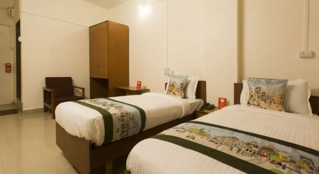 Kamini Hotel, Забронировать Отель Отели штата Махараштры 3 звезды, 3*