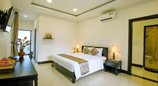 Семейный номер Standard с балконом Zen Hoian Villa
