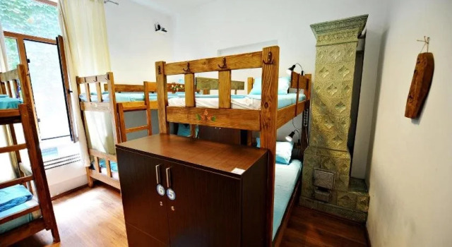 Umbrella Hostel, Prenota Ostello Ostelli a Bucarest, vicino a Piazza Victoriei, Ostello